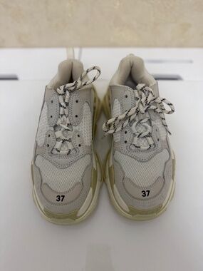Balenciaga Sneaker